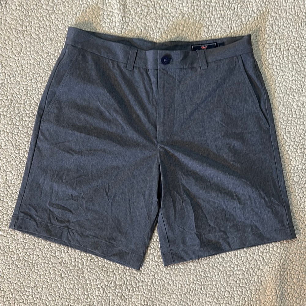Vineyard Vines - Performance Shorts - image 1